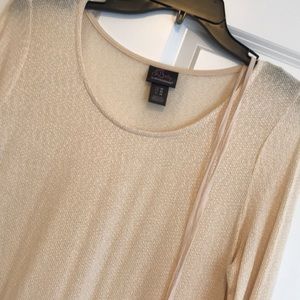 Oh Baby/Motherhood Cream light weight tie sweater